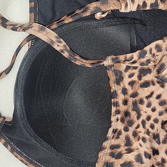 NWT Women's Animal print Plus 1 pc swimsuit 2 Available - Picture 4 of 6